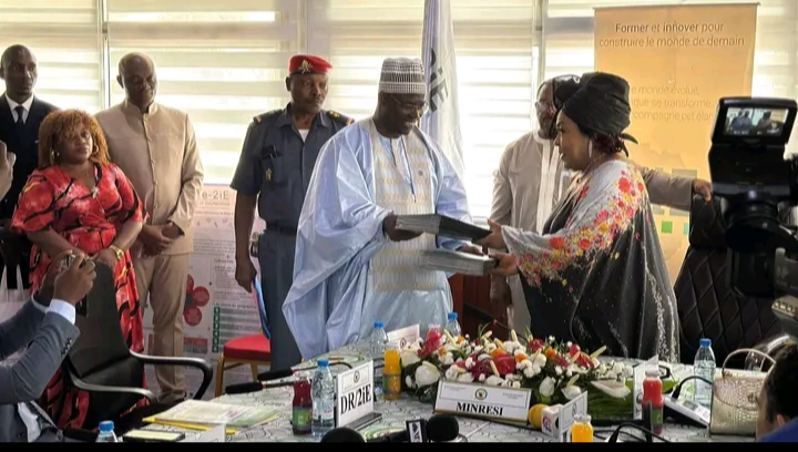 Accord stratégique entre le MINRESI et 2iE : un pas vers l’excellence scientifique africaine screenshot 20260422 100907