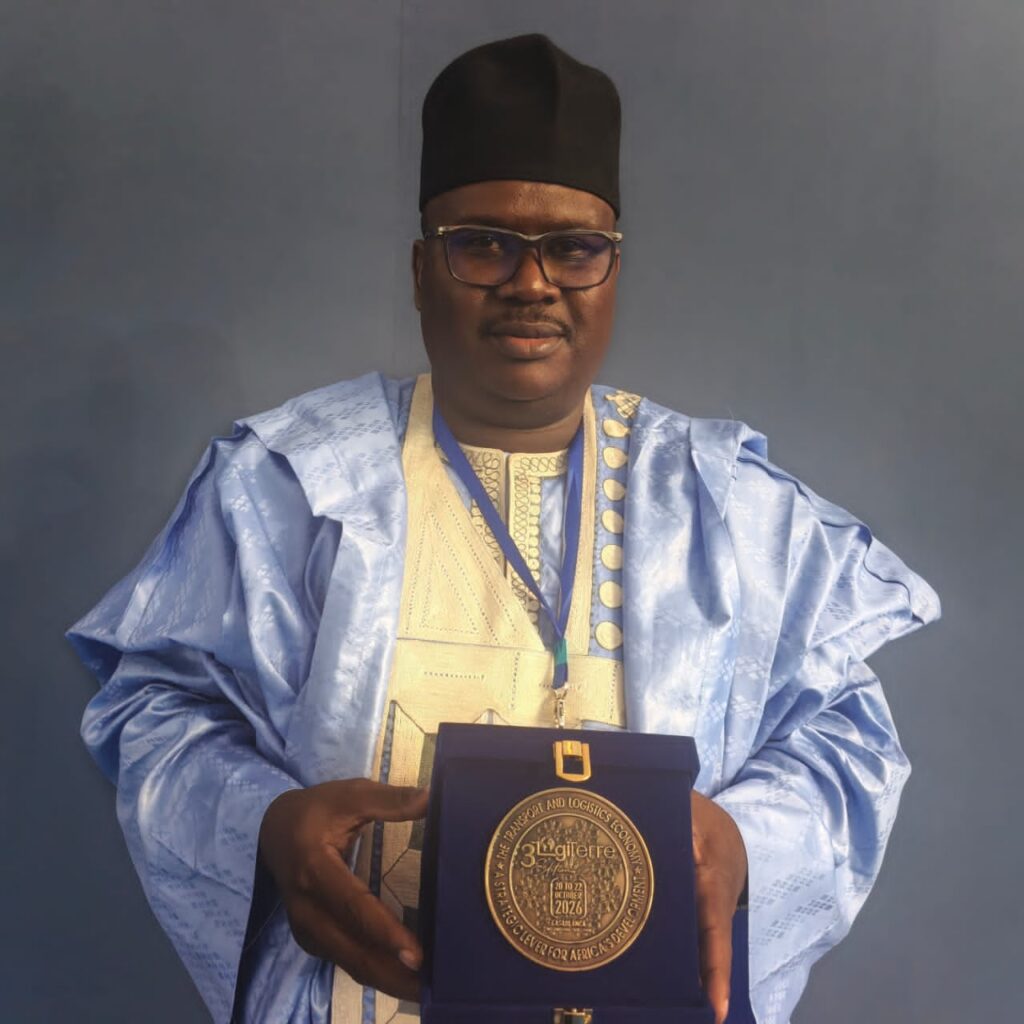 LOGITERRE 2026 : Ibrahima Yaya distingué pour son engagement dans le transport africain img 20261023 wa0014